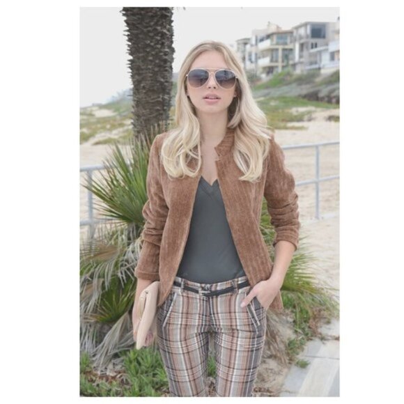 Textured Raw hem camel color blazer jacket Large - Picture 1 of 4